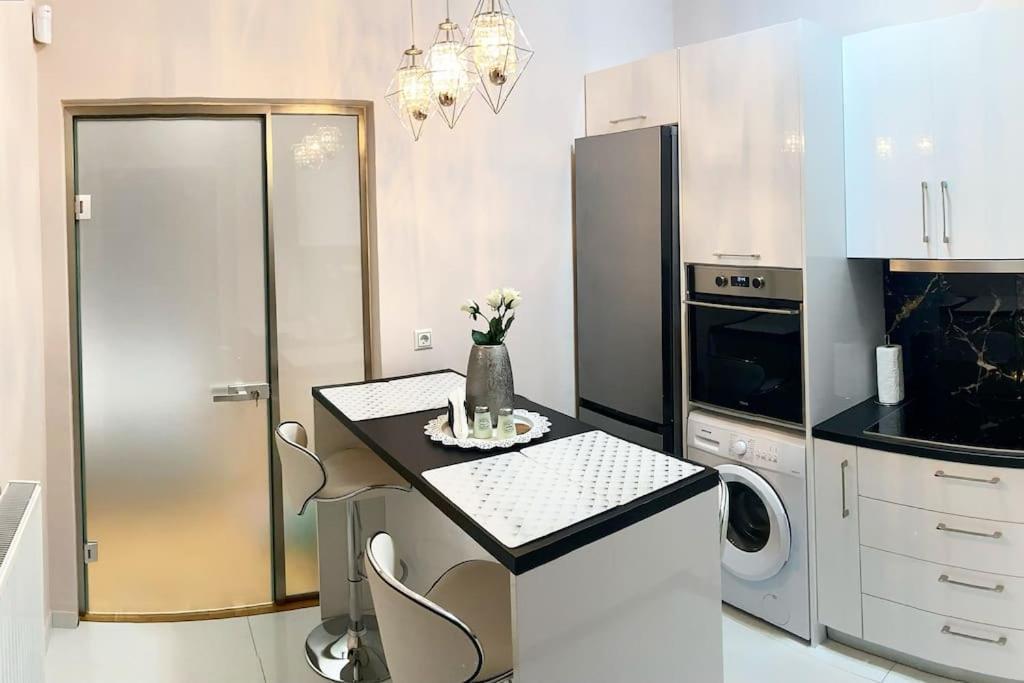 Hidden Gem Luxury Athen