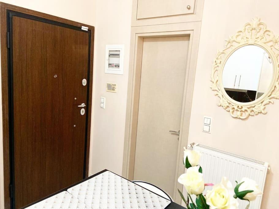 Hidden Gem Luxury Apartment *