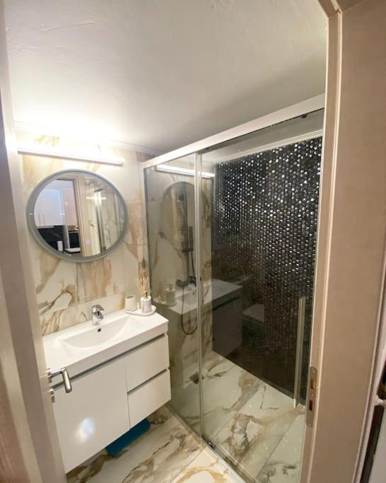 Hidden Gem Luxury Athen